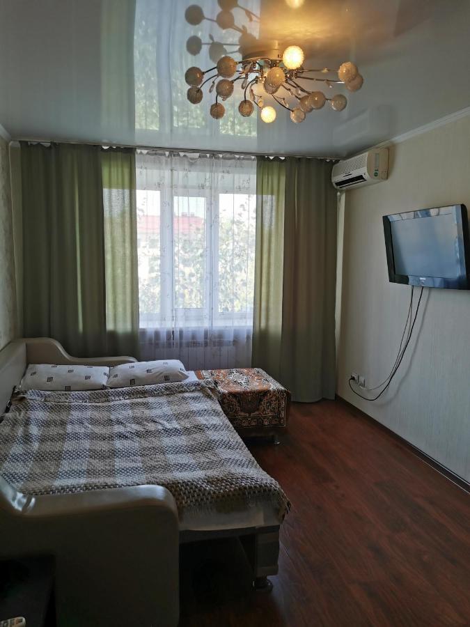 1 комн квартира в центре Костанай Экстерьер фото